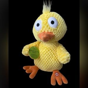Hallmark "Wacky Doodle Dandy" animated plush duck play the "Chicken Dance"
